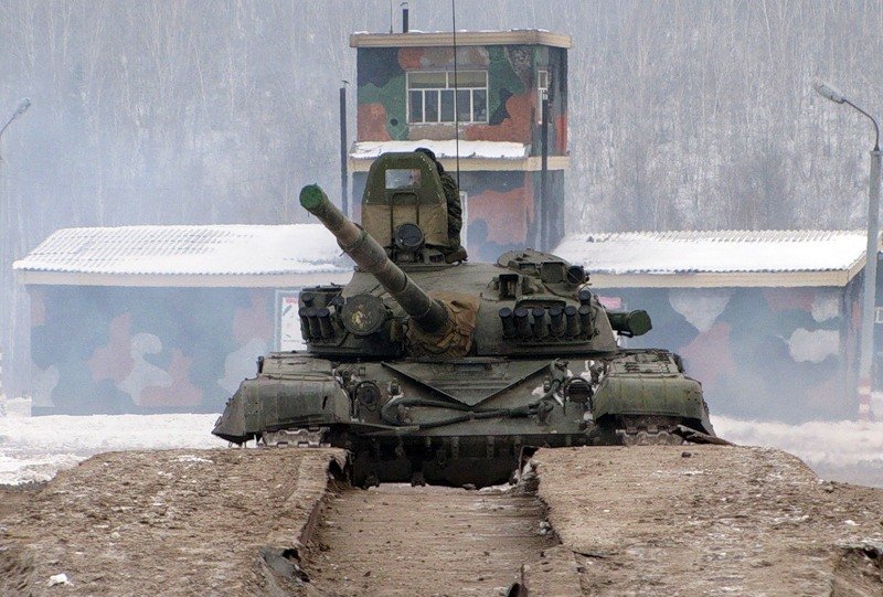 вч 21250. на занятии по вождению танка