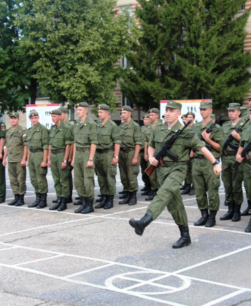 ВЧ33246. Новобранцы воинской части на присяге
