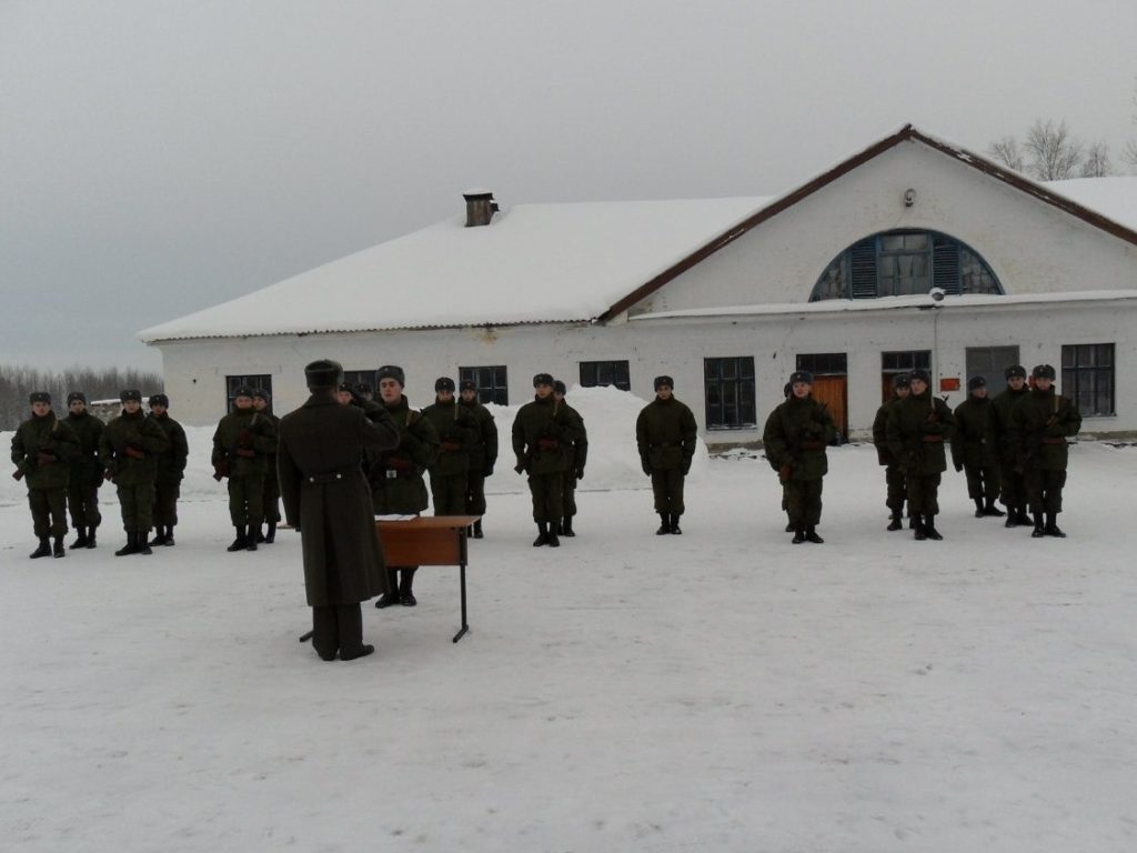 ВЧ 28037. Принятие новобранцами присяги